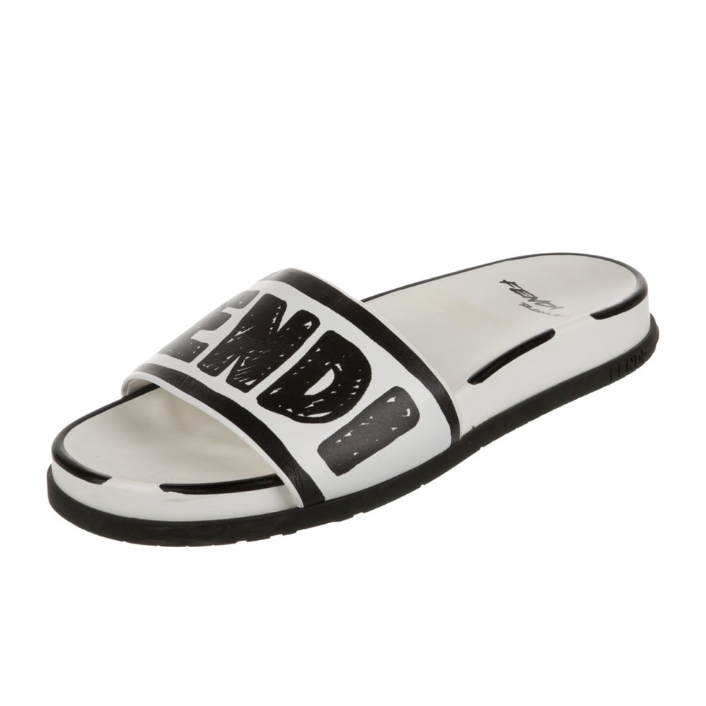 FENDI LEATHER GRAPHIC PRINT SLIDES